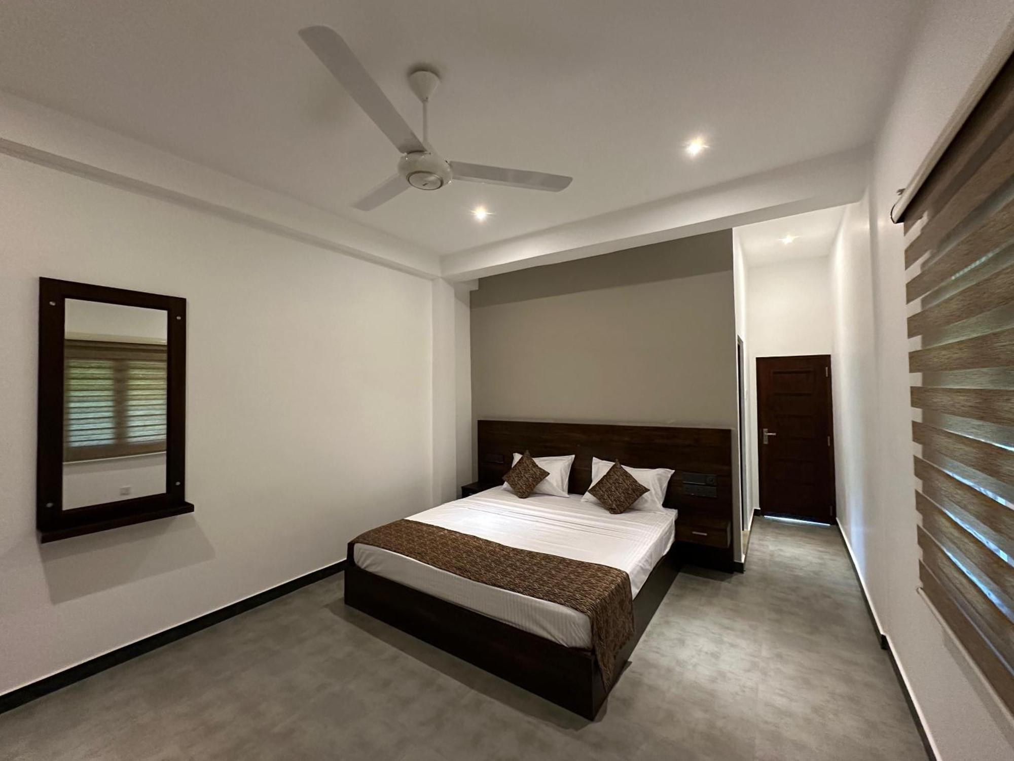 Cocos Polhena Hotel Matara Exterior photo