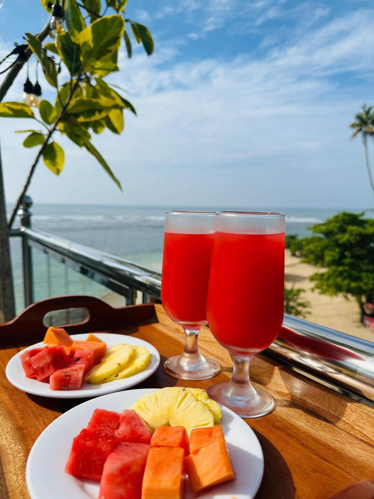 Cocos Polhena Hotel Matara Exterior photo